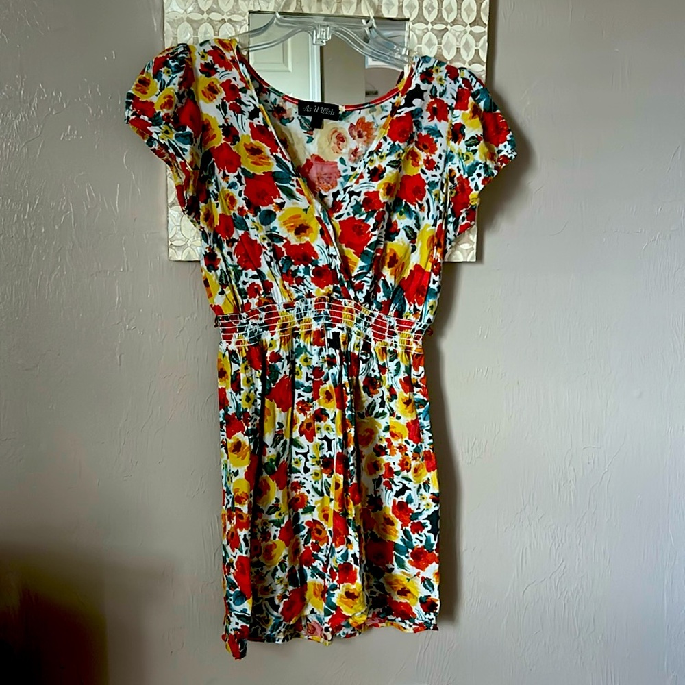 Fun, adorable floral dress